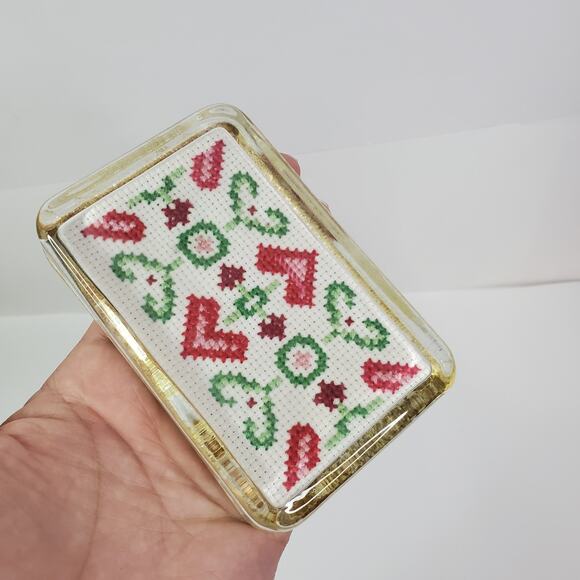 Vintage 83' Hearts Floral Cross Stitch Handmade Glass Paperweight Office Decor - Picture 2 of 11